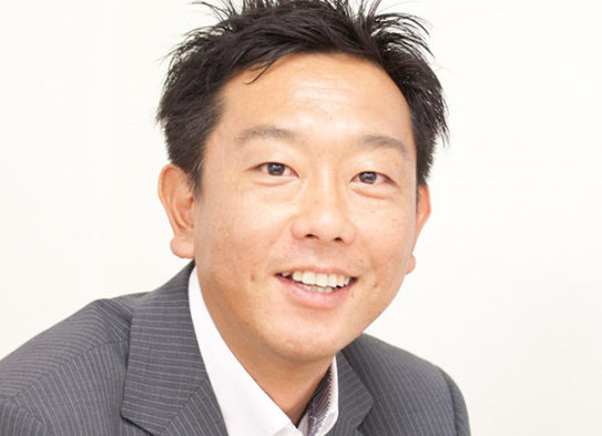 成宮智昭