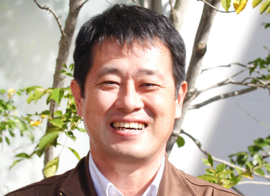 松岡隆二