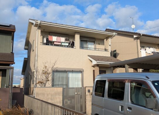 一宮市千秋町におすまいのＫ様邸　11年定…