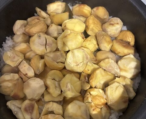 秋の味覚、栗ご飯とさんま